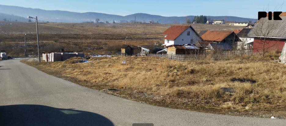 Dva građevinska placa Sokolac