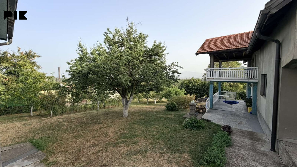 Dvije kuće, Cerik, Tuzla 5