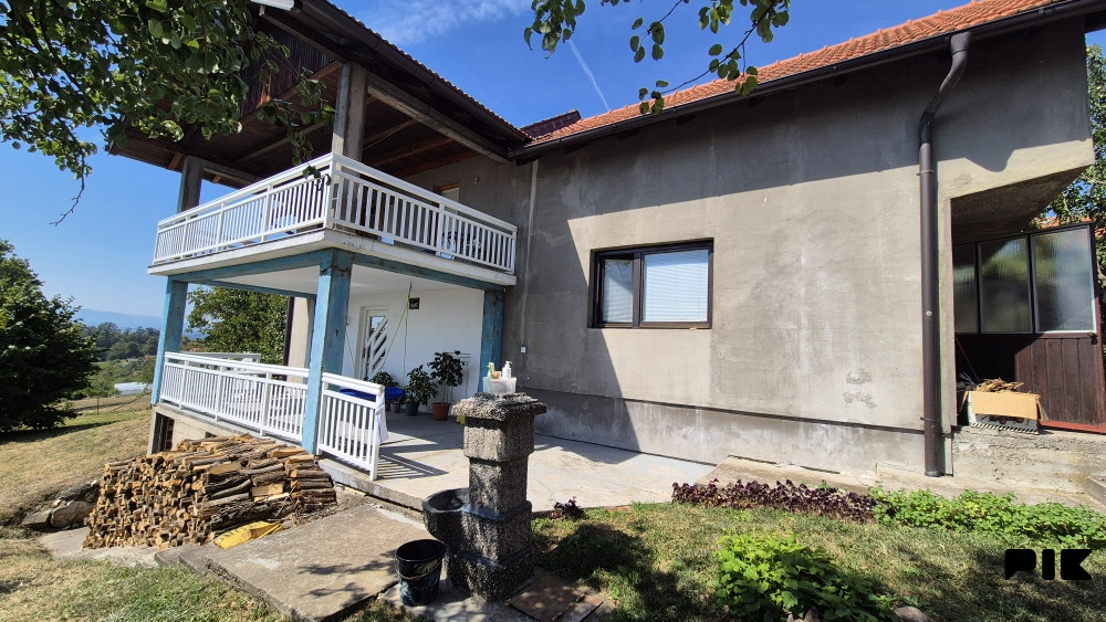 Dvije kuće, Cerik, Tuzla 20