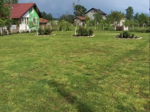 2 kuce na prodaju modrac