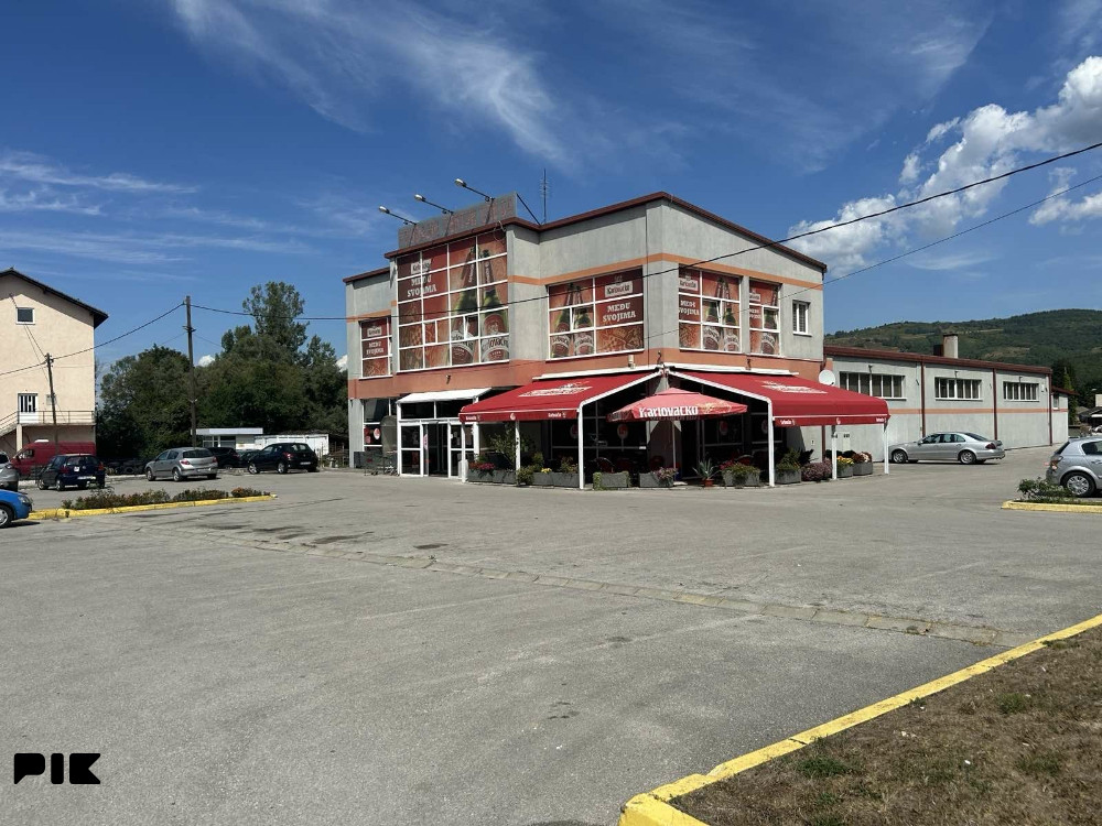 Poslovni prostor Gornji Vakuf-Uskoplje prodaja ili najam 2