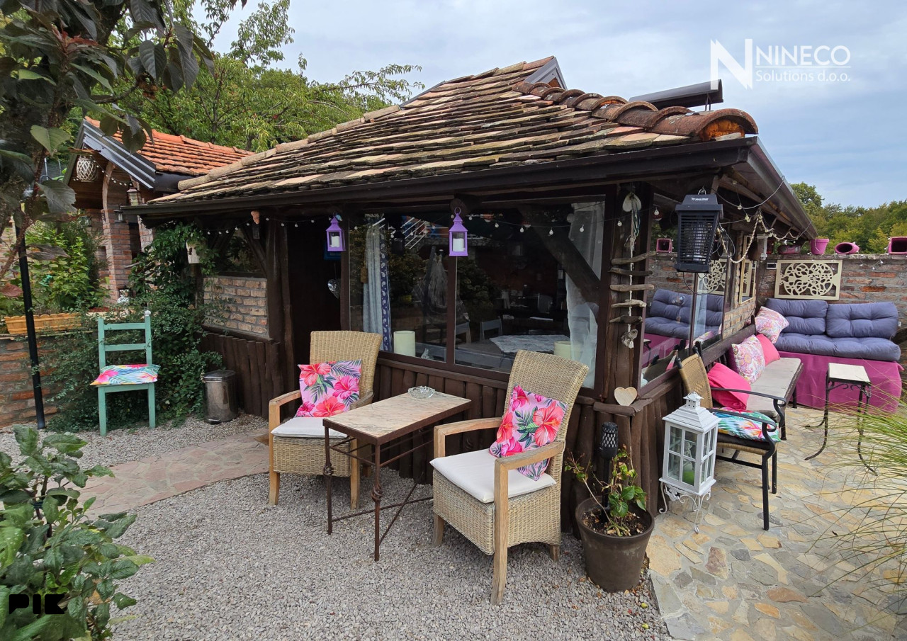 KUĆA SA ZEMLJIŠTEM I ŠUMOM - JABLAN - LAKTAŠI - 296 m2 11