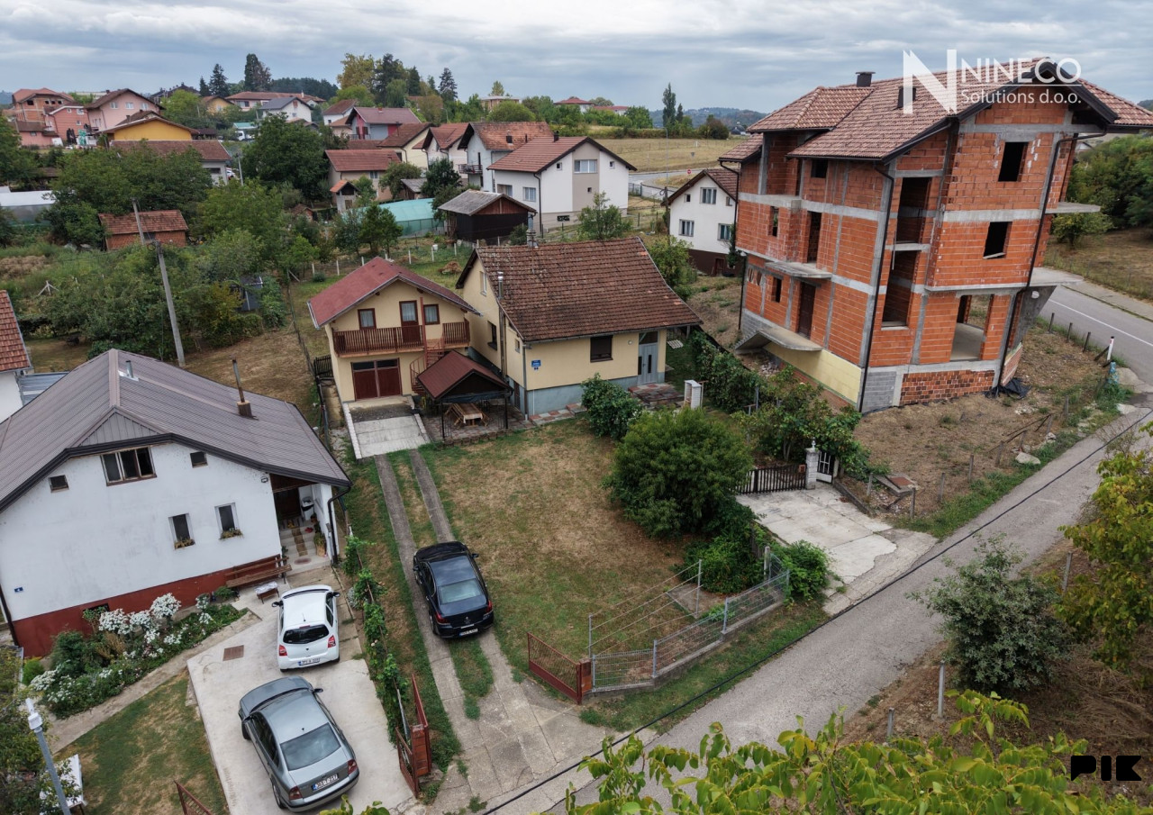 VIKEND KUĆA - SLATINA - LAKTAŠI - 132 m2 2