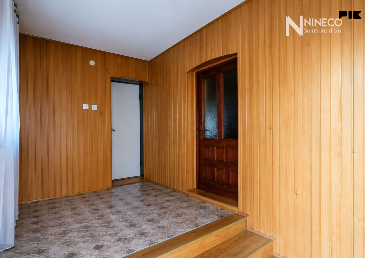 VIKEND KUĆA - SLATINA - LAKTAŠI - 132 m2 8