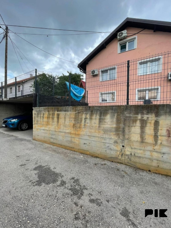 Kuća Sarajevo - Hrid 13