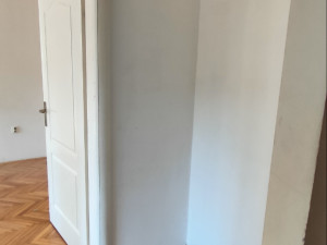 SPASOVDANSKA CENTAR ISTOČNOG SARAJEVA 51m2 , 2 BALKONA 1. SPRAT photo 4