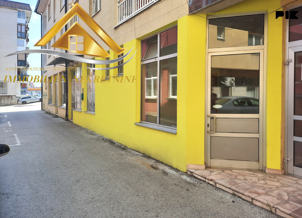 ZAKUP! Poslovni prostor 27 m2, centar grada Živinice 6