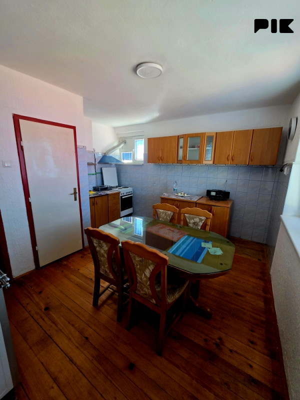 Stan/apartman Trnovo 7