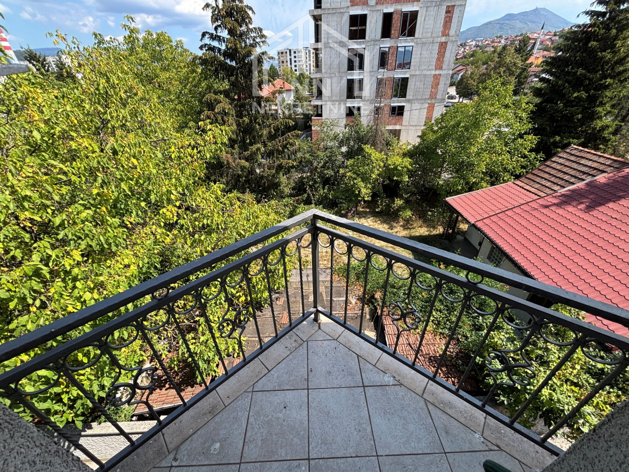 NN Nekretnine : Poslovni prostor 180m2 - Aneks 11