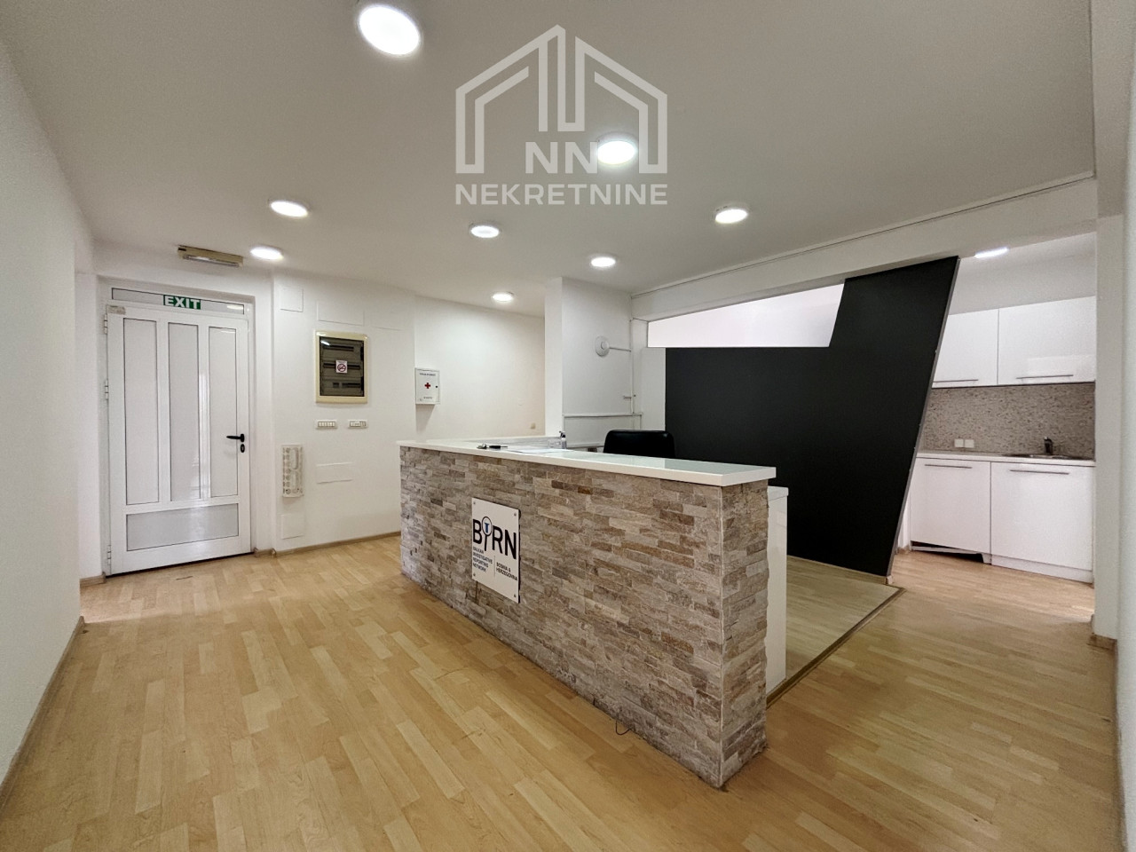 NN Nekretnine : Poslovni prostor 180m2 - Aneks 13