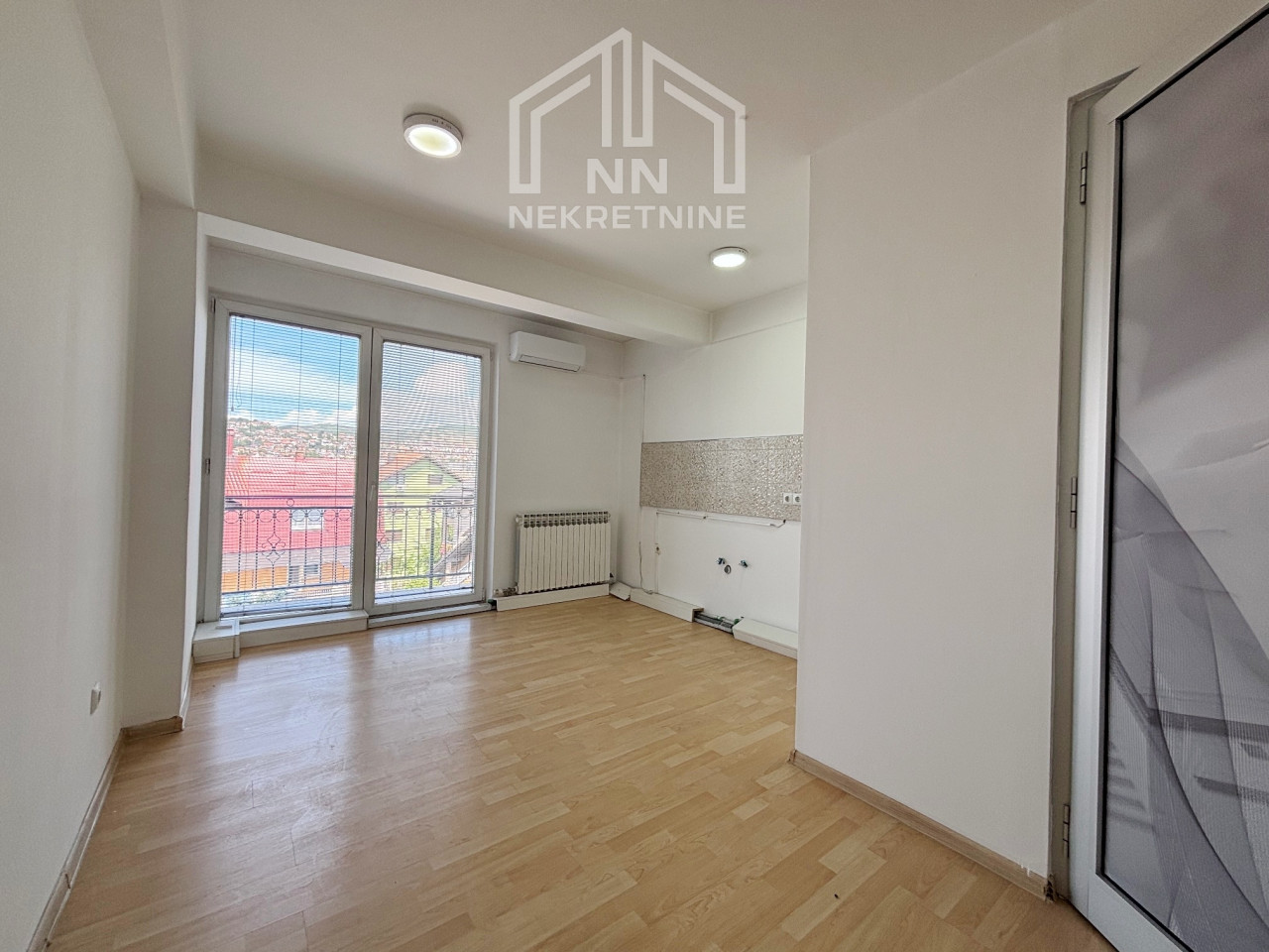 NN Nekretnine : Poslovni prostor 180m2 - Aneks 18