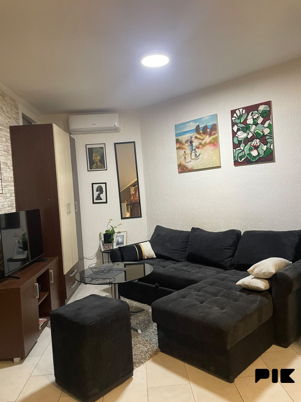 Stan Banja Luka izdavanje 8