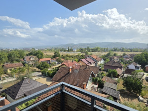 Stan iza delte tržnog centra photo 3