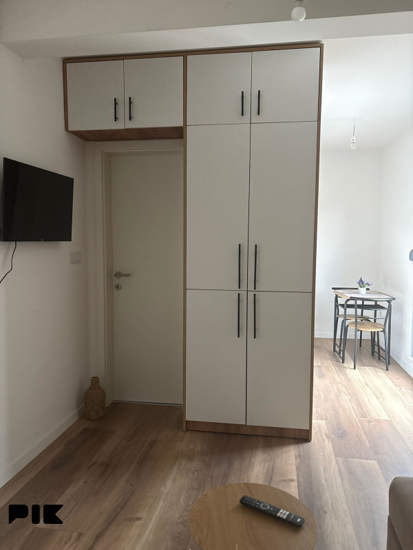 Stan na dan Tuzla stan sa tarasom 062/716-257 5