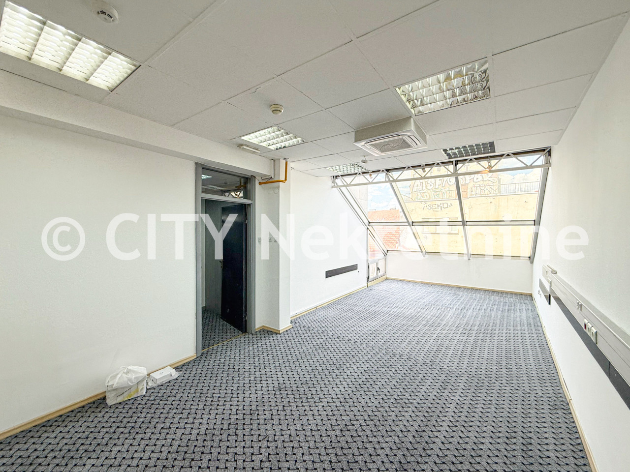 Poslovni prostor - Centar - Branilaca Sarajeva - 367 m2 19