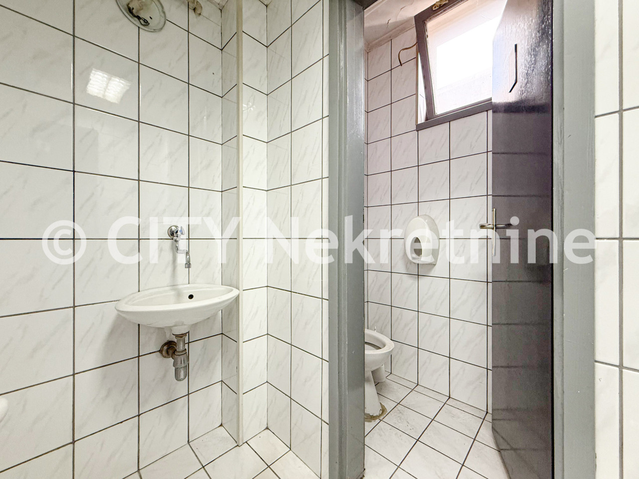 Poslovni prostor - Centar - Branilaca Sarajeva - 367 m2 32
