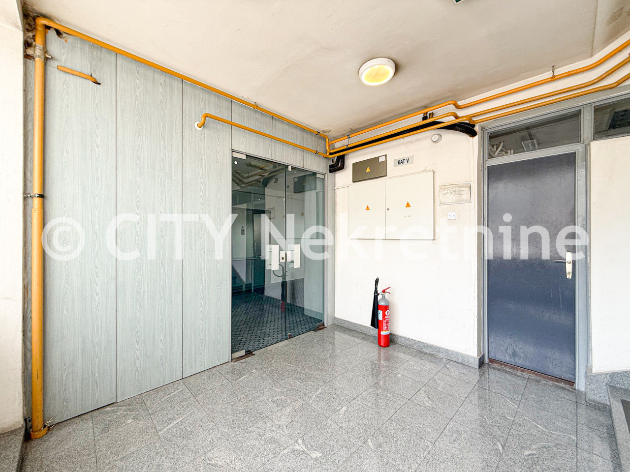 Poslovni prostor - Centar - Branilaca Sarajeva - 367 m2 33
