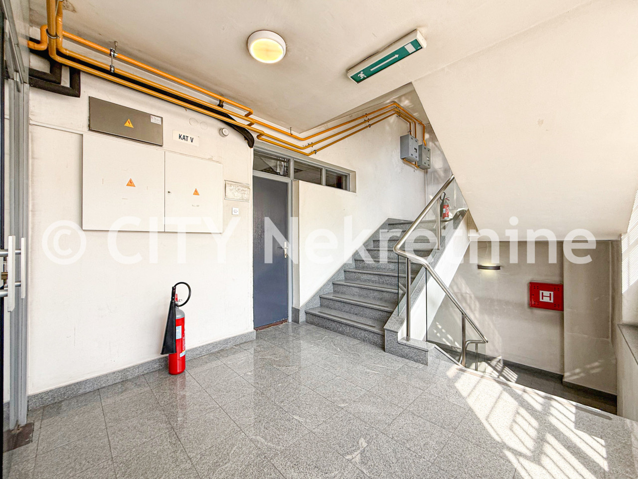 Poslovni prostor - Centar - Branilaca Sarajeva - 367 m2 34