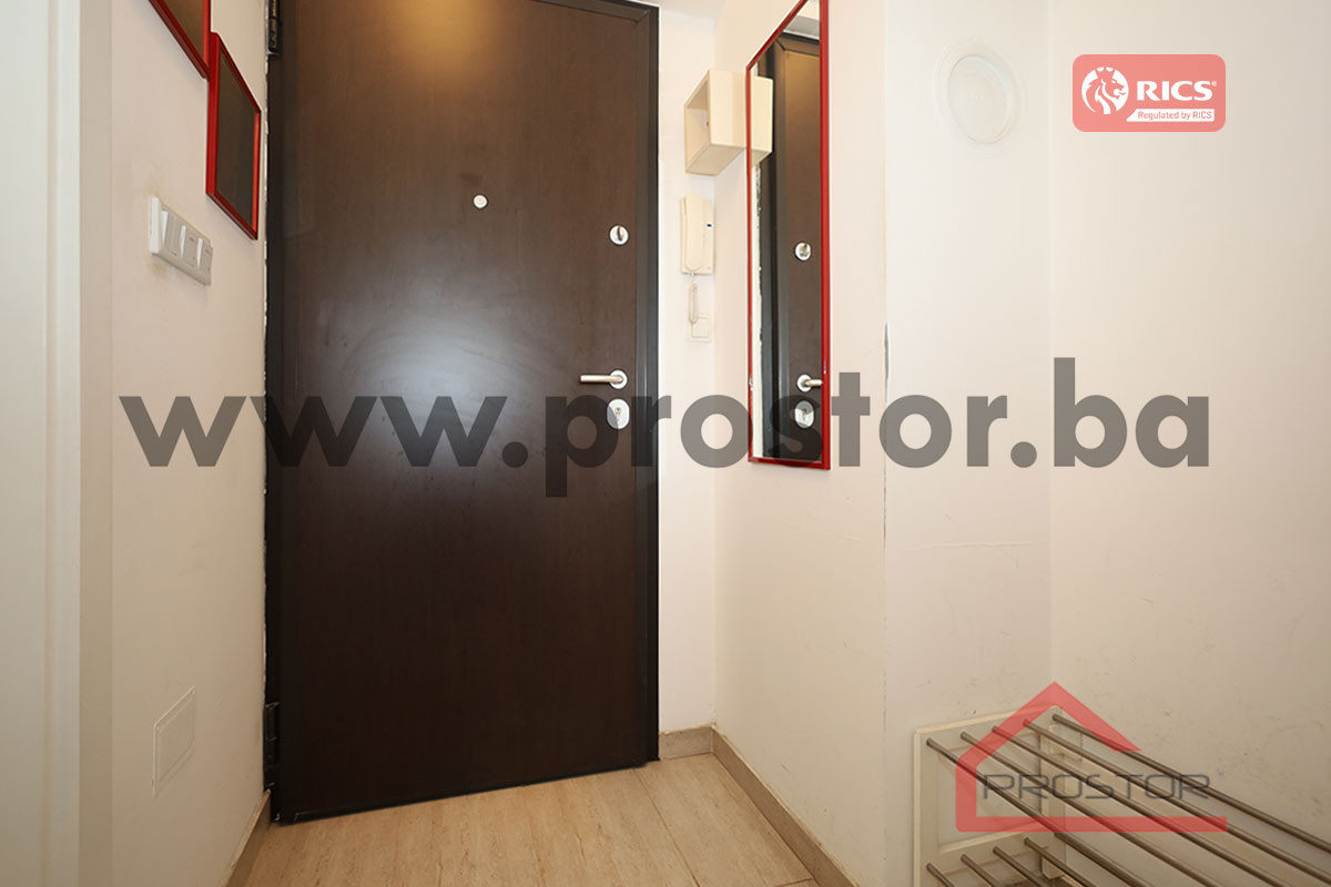 PROSTOR izdaje: Garsonjera, Dolac Malta 5