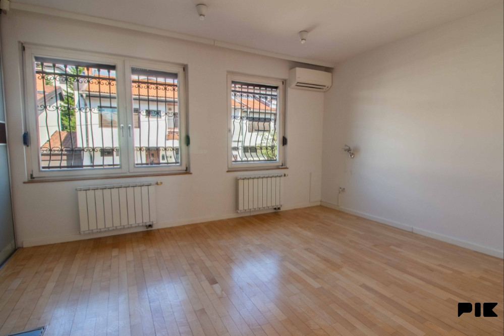Breka | Rezidencijalna kuća| 151 m2 18