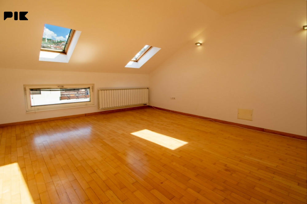 Breka | Rezidencijalna kuća| 151 m2 24