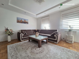 Trosoban stan Lukavica Istočno Sarajevo 77 m2 photo 3