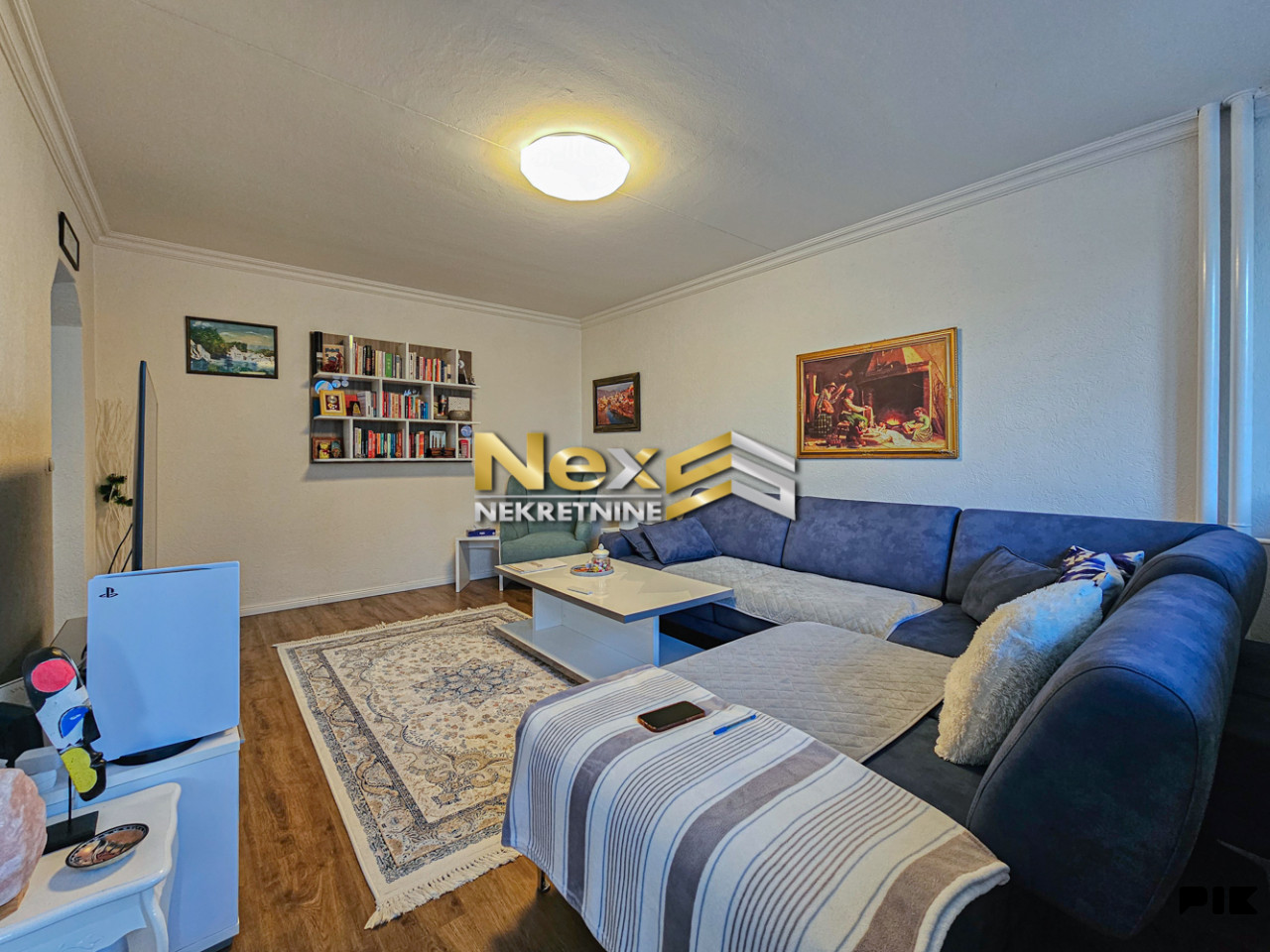 Renoviran dvosoban stan Brčanska/Otoka/Novi Grad 56 m2 photo 3