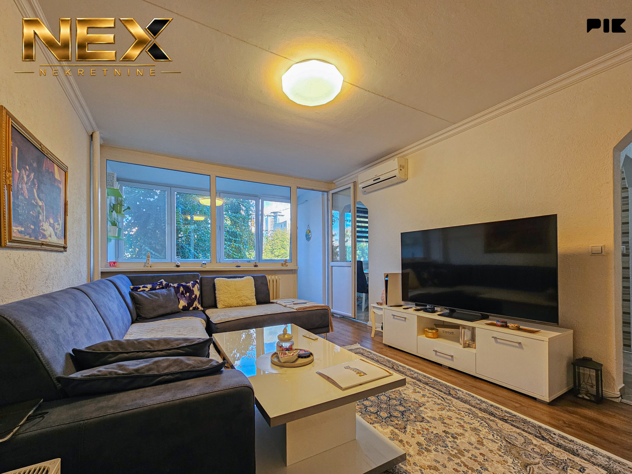 Renoviran dvosoban stan Brčanska/Otoka/Novi Grad 56 m2