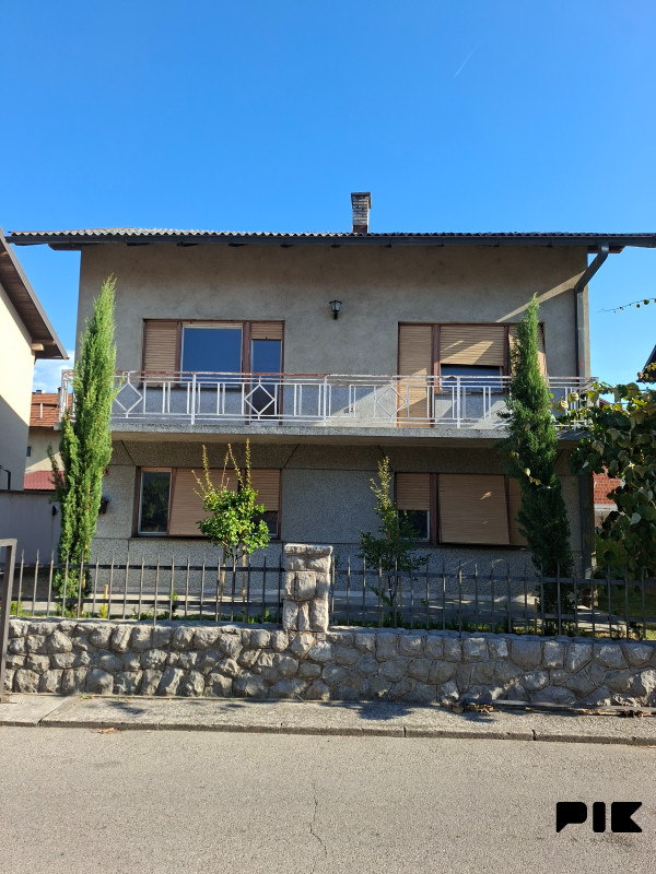Kuća Banja Luka 96m2-moguća zamjena za bolju kuću uz moju doplatu