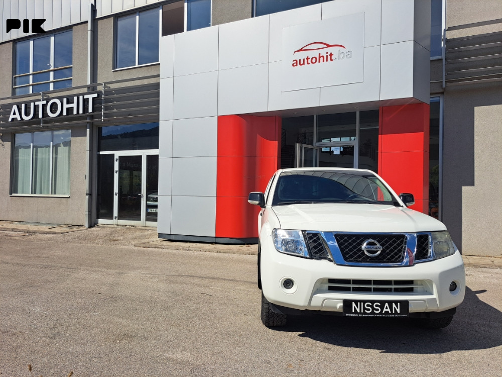 Nissan Pathfinder — fotografija 1