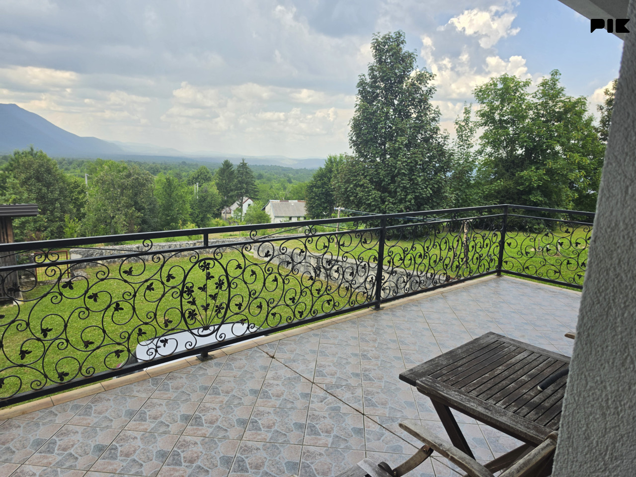 Kuća Bihać 623m2 7