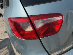 Gepek vrata branik stopa lijeva Seat Ibiza 2011 (fotografija 4)