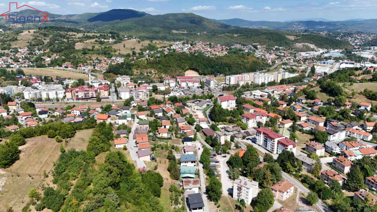 Sigenx prodaje kuću sa dvorištem/Hadžići 19