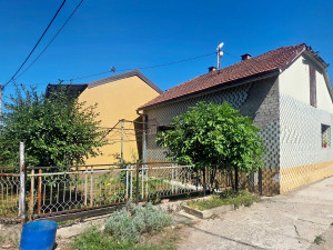 PLOT WITH HOUSE | MEJDAN | PIONIRSKA STREET 529m2 plot