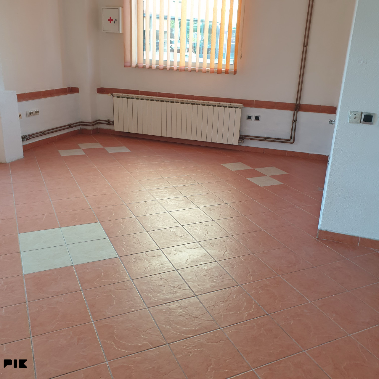 Poslovni prostor Banovići 3