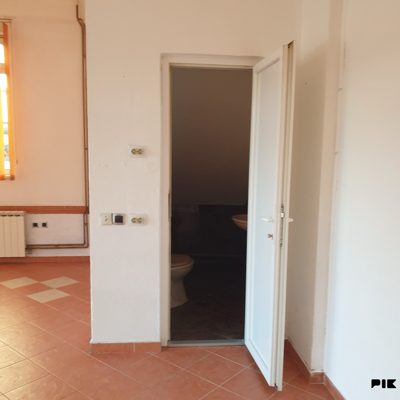 Poslovni prostor Banovići 6