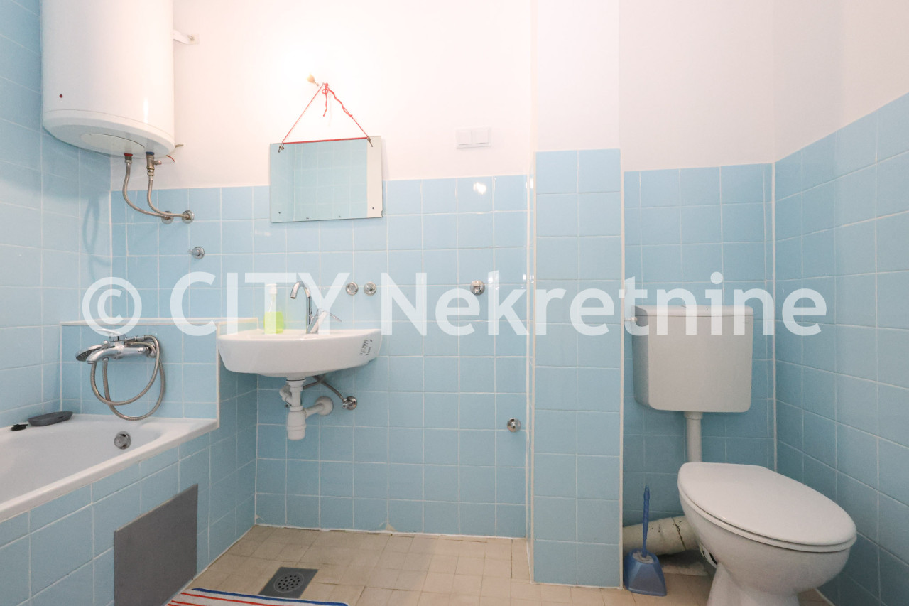 Trosoban stan - Novi grad - Alipašino polje C faza - 59 m2 19