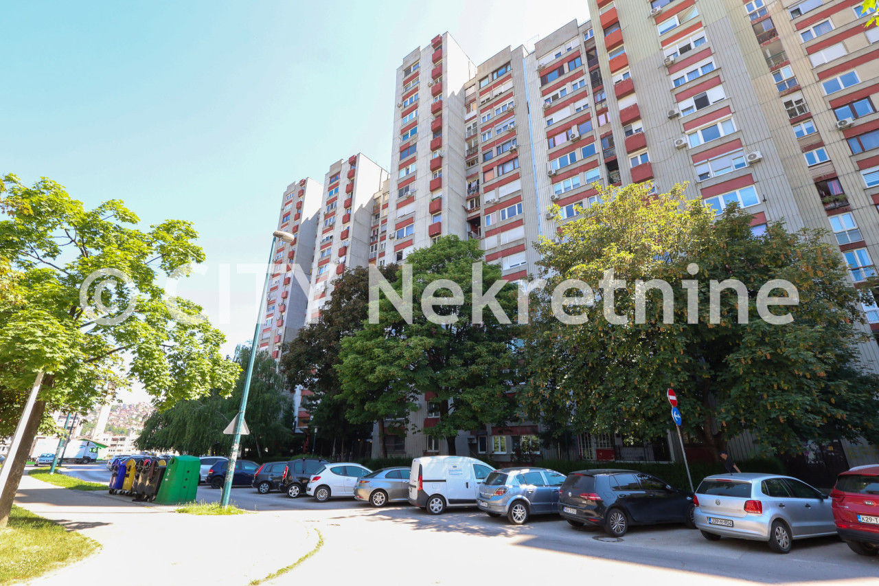 Trosoban stan - Novi grad - Alipašino polje C faza - 59 m2 27