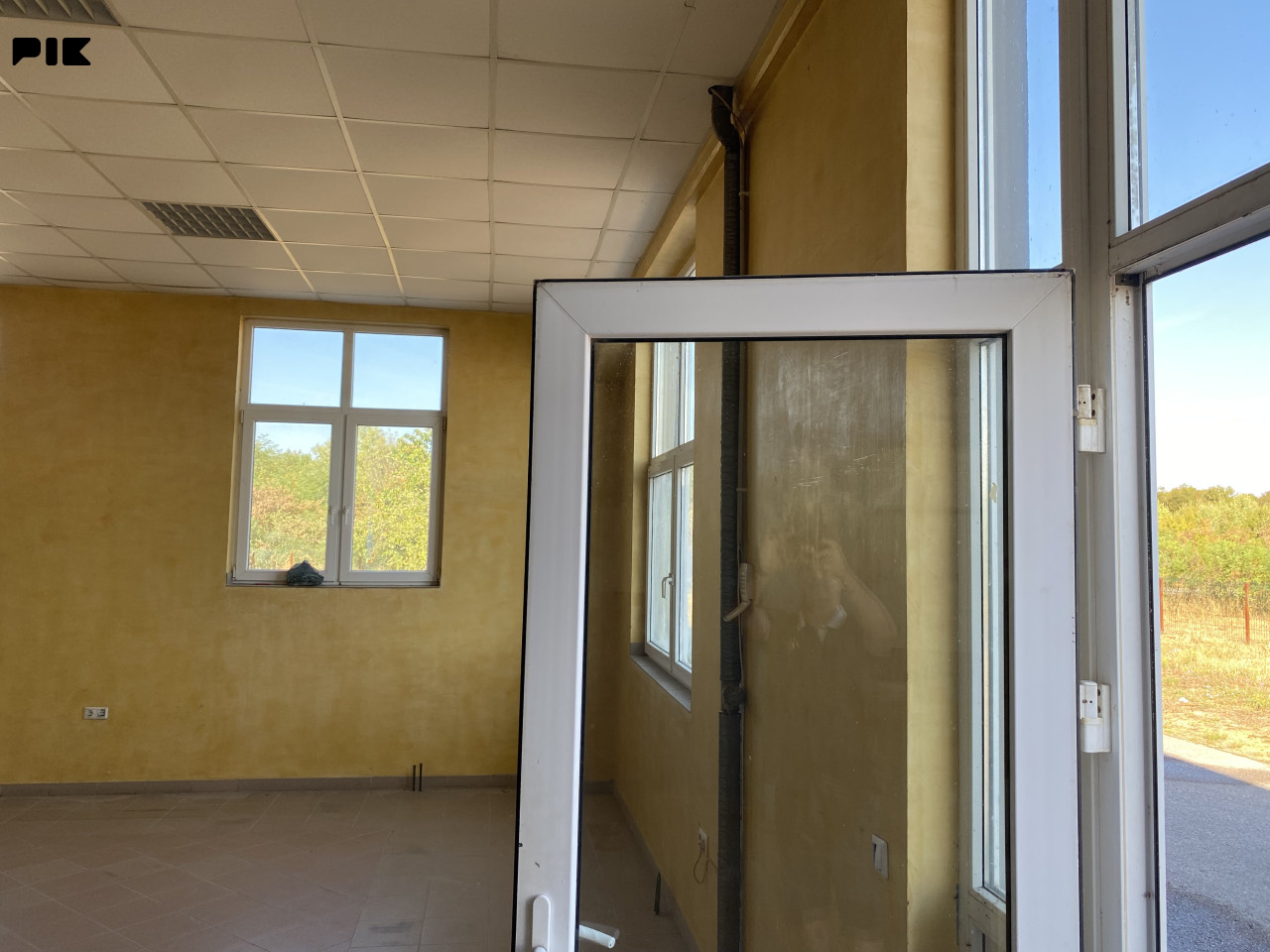 Skladišta i hale Brčko 550m2 3