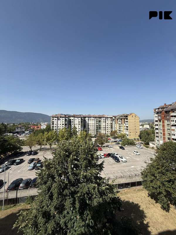 Trosoban stan Vojničko/ Saraj Polje Sarajevo - Novi Grad 7
