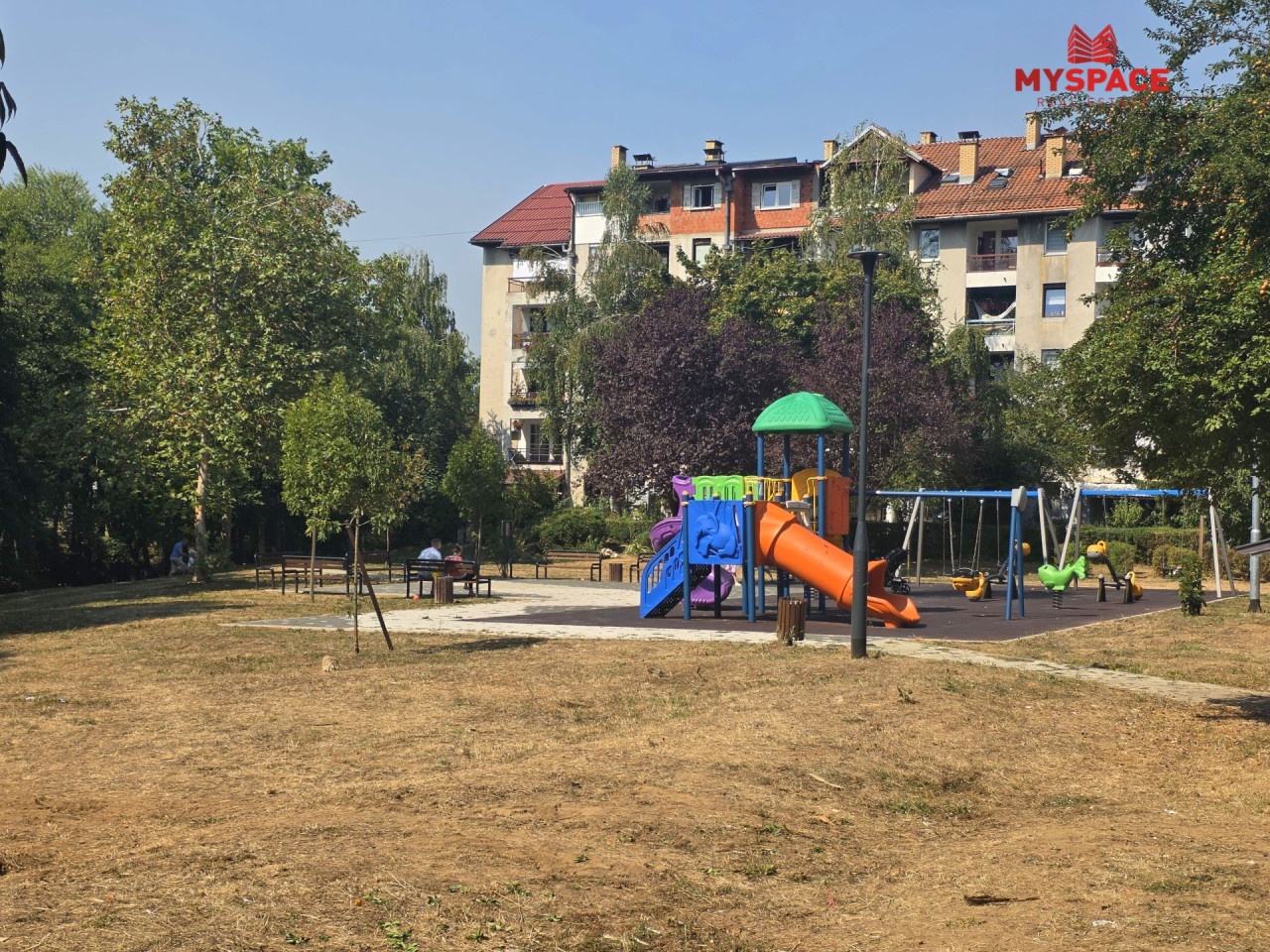 MY SPACE/ Stan/ Dobrinja/ RENOVIRAN/ NAMJESTEN/ 85 m2 19