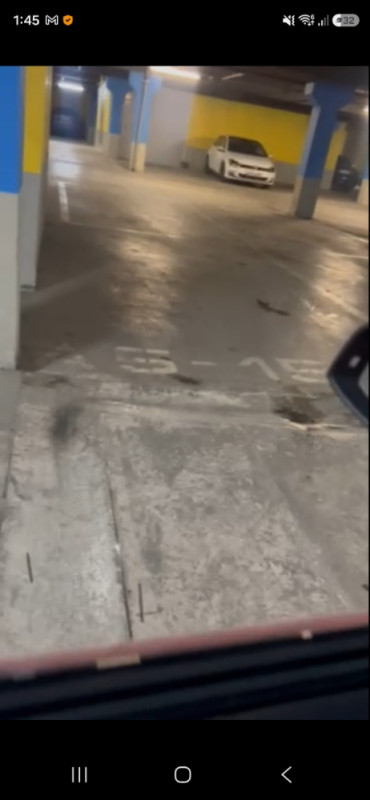 Garaža Bulevar, Stup 2