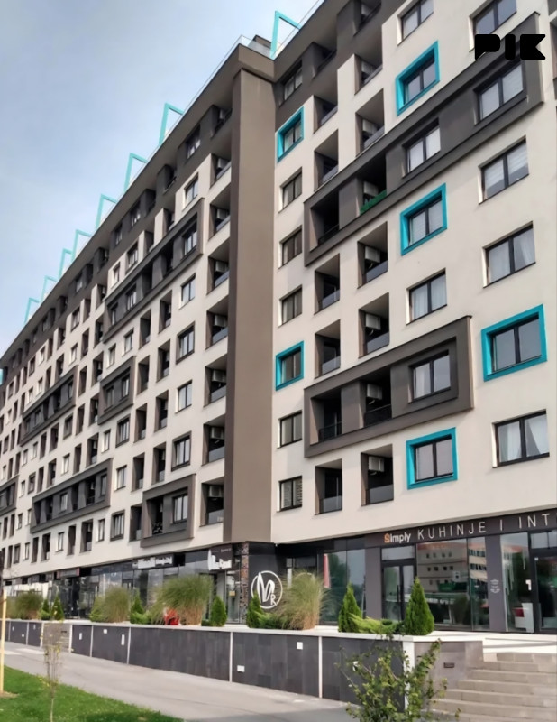 Garaža Bulevar, Stup
