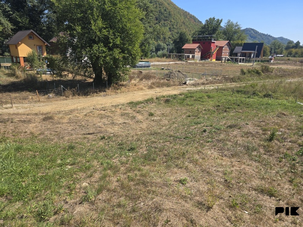 PLAC ZA VIKENDICU BRATUNAC 4