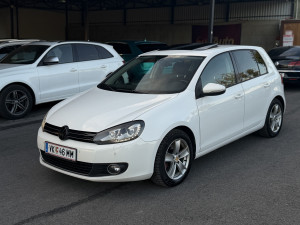 Golf 6 2.0TDI 4x4 mod 2012 mrtvi full kamera xenon siber