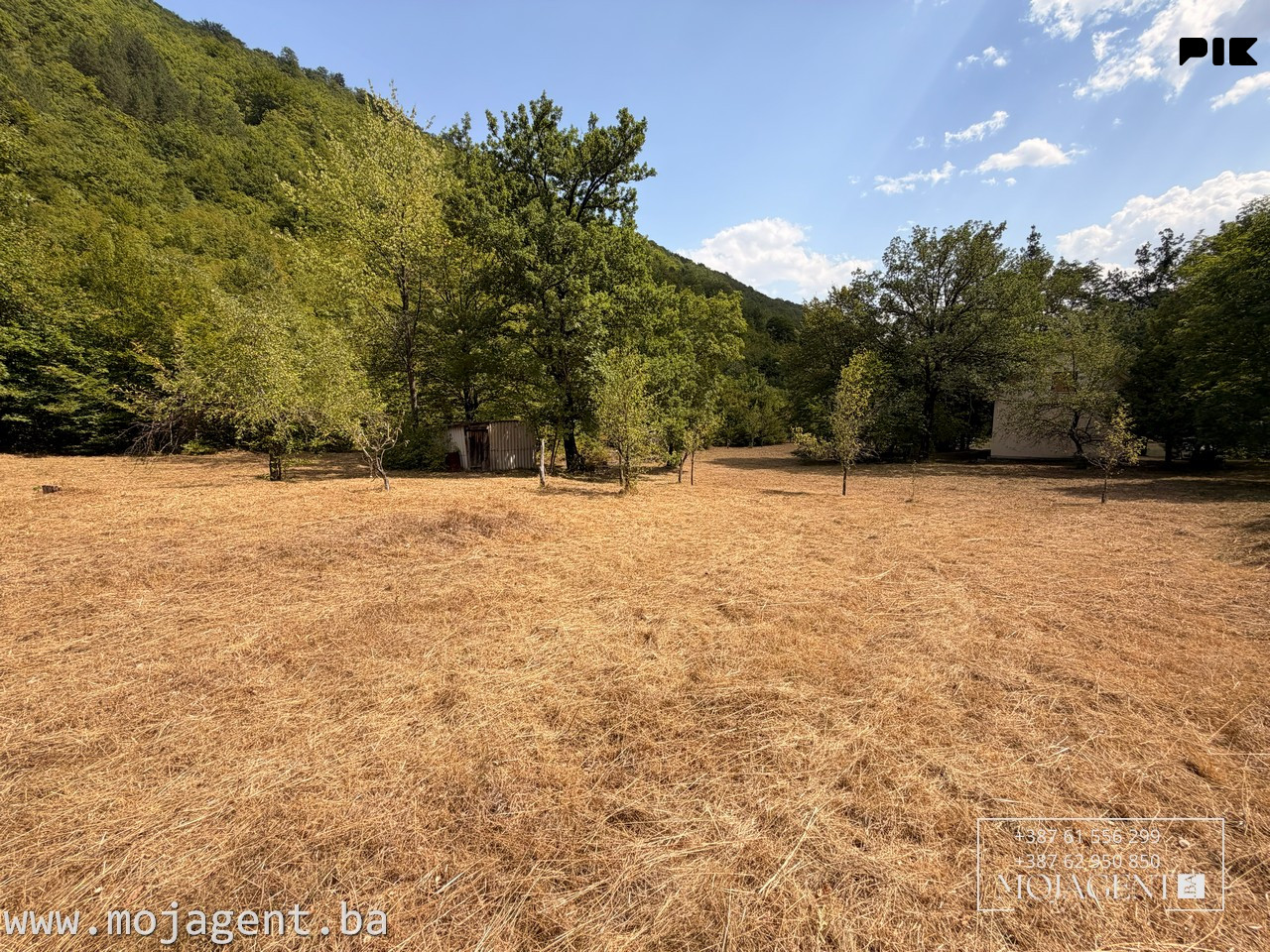 VIKENDICA I ZEMLJIŠTE - BORAČKO JEZERO - 3.010 m2 - mojagent.ba 12