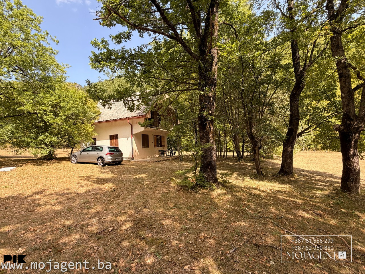 VIKENDICA I ZEMLJIŠTE - BORAČKO JEZERO - 3.010 m2 - mojagent.ba 9