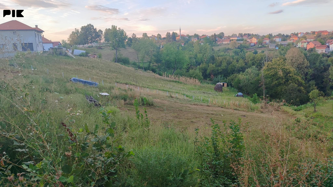 Zemljište Banovići 2,500 m2 2
