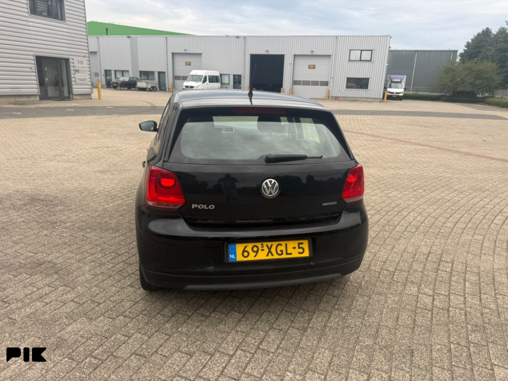VW Polo crni 2012 godina 1.2 tdi 55kw - slika 7