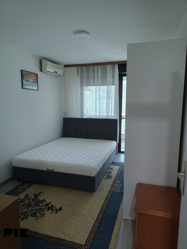 Stan Tuzla 64m2
